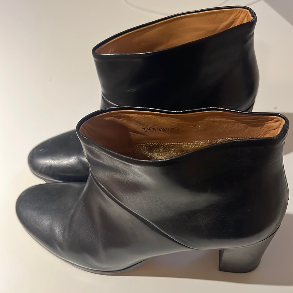 Maison Margiela booties. Well loved but extremely amazing quality. - Picture 2 of 9